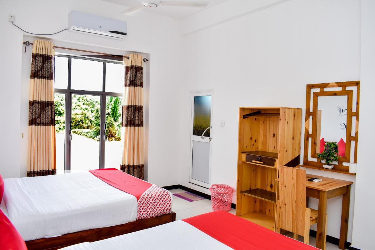 Mallika Resort Trincomalee Eksteriør billede