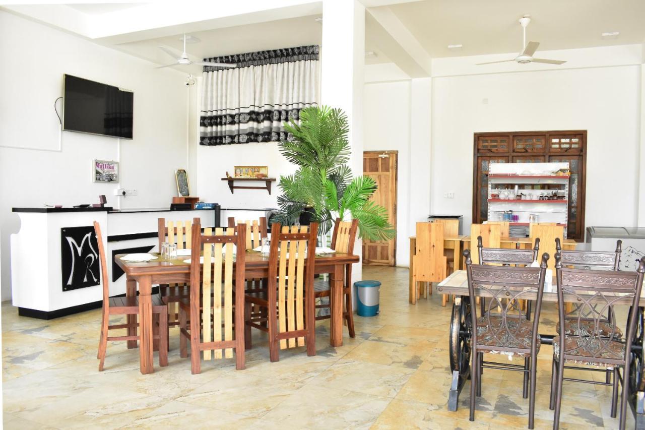 Mallika Resort Trincomalee Eksteriør billede